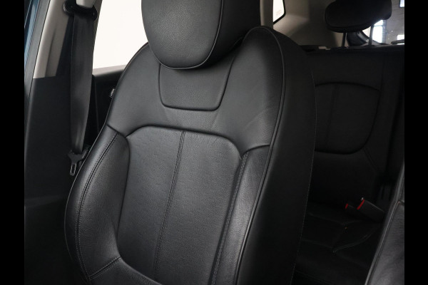 Renault Captur 0.9 TCe EDITION ONE + LEDER | TREKHAAK | CAMERA | STOELVERWARMING | LED | NAVIGATIE