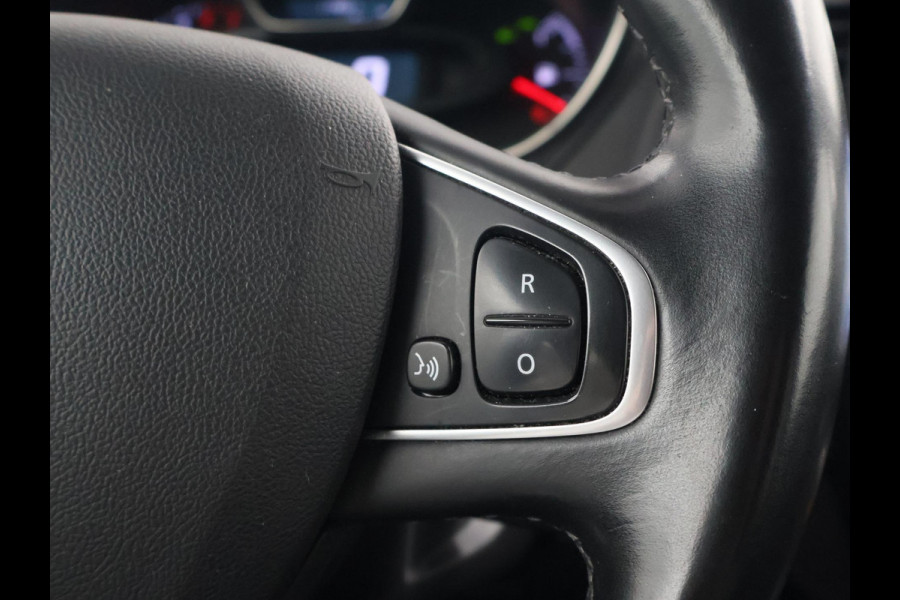Renault Captur 0.9 TCe EDITION ONE + LEDER | TREKHAAK | CAMERA | STOELVERWARMING | LED | NAVIGATIE