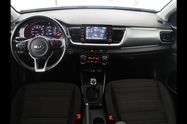 Kia Stonic 1.0 T-GDi DynamicPlusLine | Carplay | Climate control | Cruise control | Camera | Park assist | Full LED | Keyless |