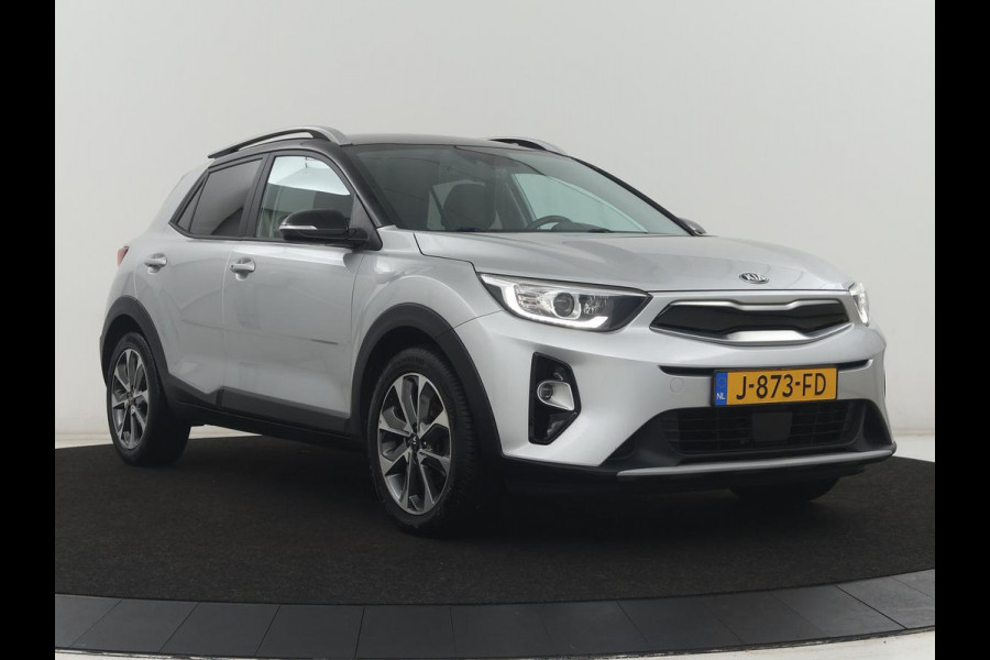 Kia Stonic 1.0 T-GDi DynamicPlusLine | Carplay | Climate control | Cruise control | Camera | Park assist | Full LED | Keyless |