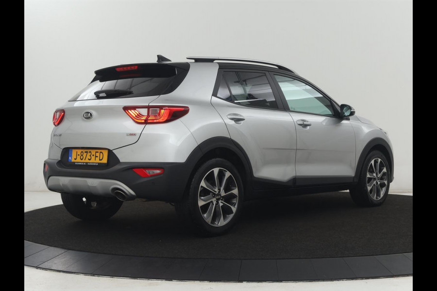 Kia Stonic 1.0 T-GDi DynamicPlusLine | Carplay | Climate control | Cruise control | Camera | Park assist | Full LED | Keyless |