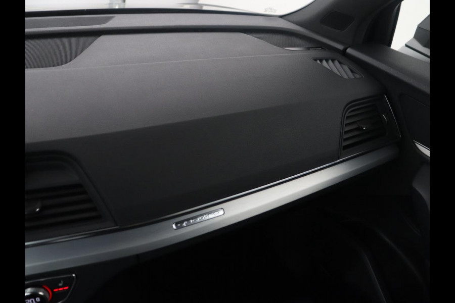 Audi Q5 55 TFSI e quattro Competition S-Line | SOH 99.4 | Leder | Adaptive cruise | Head up | Camera | Bang & Olufsen | Virtual Dashboard | Stoelverwarming | Full LED |