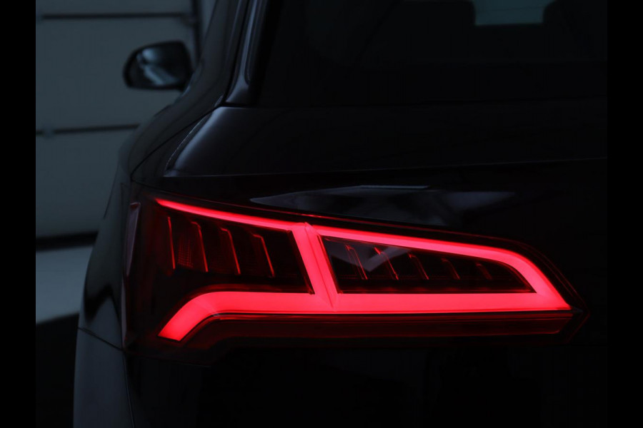 Audi Q5 55 TFSI e quattro Competition S-Line | SOH 99.4 | Leder | Adaptive cruise | Head up | Camera | Bang & Olufsen | Virtual Dashboard | Stoelverwarming | Full LED |