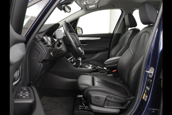 BMW 2 Serie Active Tourer 225xe iPerformance eDrive Edition | SOH 86,9% | Leder | Stoelverwarming | Cruise control | Carplay | Climate control | Park assist | Head-up
