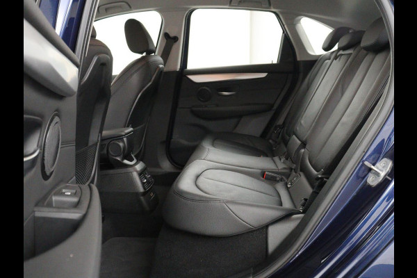 BMW 2 Serie Active Tourer 225xe iPerformance eDrive Edition | SOH 86,9% | Leder | Stoelverwarming | Cruise control | Carplay | Climate control | Park assist | Head-up