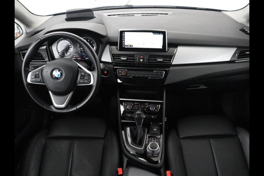 BMW 2 Serie Active Tourer 225xe iPerformance eDrive Edition | SOH 86,9% | Leder | Stoelverwarming | Cruise control | Carplay | Climate control | Park assist | Head-up