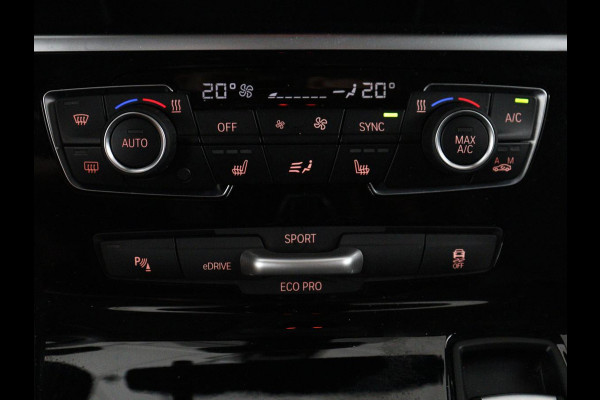 BMW 2 Serie Active Tourer 225xe iPerformance eDrive Edition | SOH 86,9% | Leder | Stoelverwarming | Cruise control | Carplay | Climate control | Park assist | Head-up