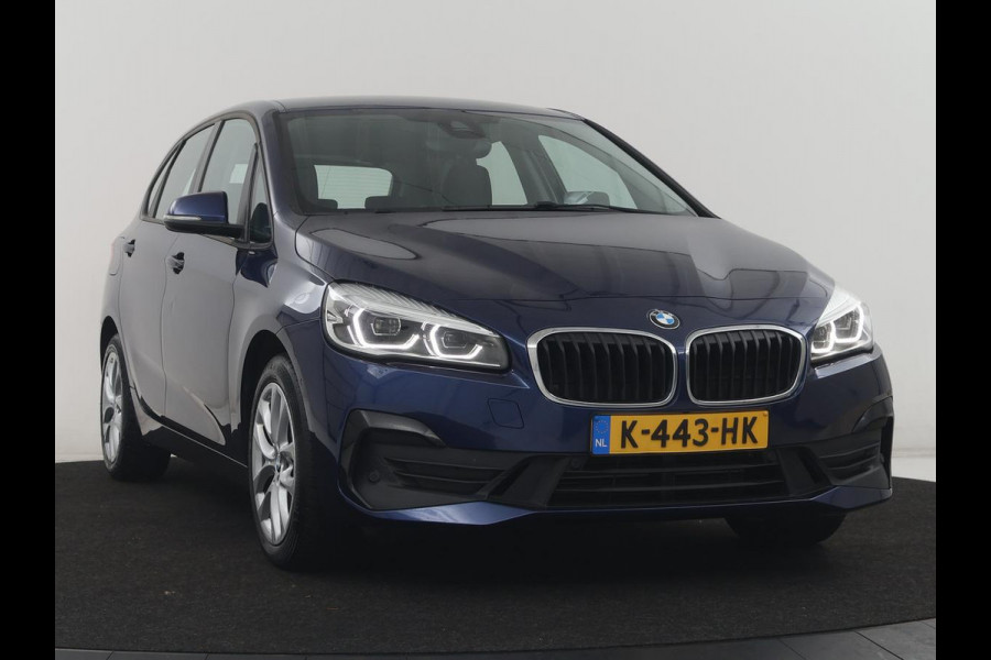 BMW 2 Serie Active Tourer 225xe iPerformance eDrive Edition | SOH 86,9% | Leder | Stoelverwarming | Cruise control | Carplay | Climate control | Park assist | Head-up