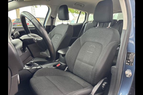 Ford FOCUS Wagon 1.0 EcoBoost Active Business | Stoel & Stuurverwarming | Apple Carplay | Parkeersensoren | Lane Assist