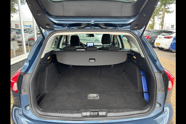 Ford FOCUS Wagon 1.0 EcoBoost Active Business | Stoel & Stuurverwarming | Apple Carplay | Parkeersensoren | Lane Assist
