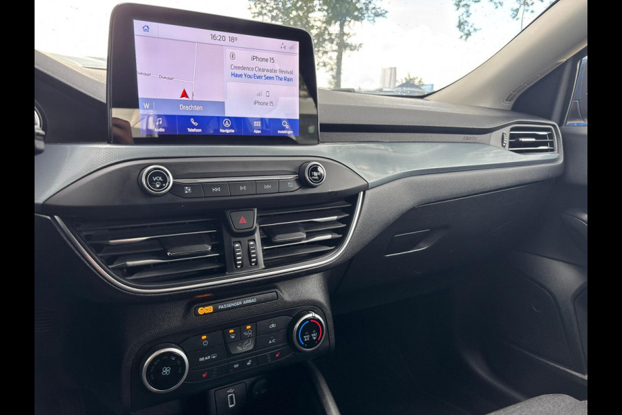 Ford FOCUS Wagon 1.0 EcoBoost Active Business | Stoel & Stuurverwarming | Apple Carplay | Parkeersensoren | Lane Assist
