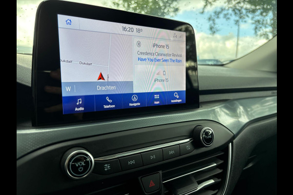 Ford FOCUS Wagon 1.0 EcoBoost Active Business | Stoel & Stuurverwarming | Apple Carplay | Parkeersensoren | Lane Assist