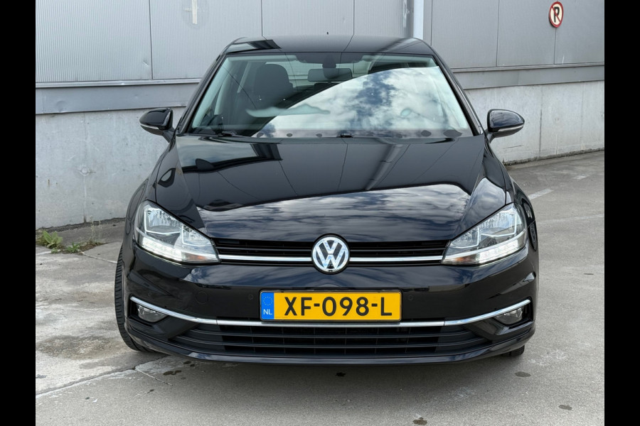 Volkswagen Golf 1.0 TSI Comfortline / NAP / LED / Navigatie / Alcantara / LM Velgen / Inruil mog.