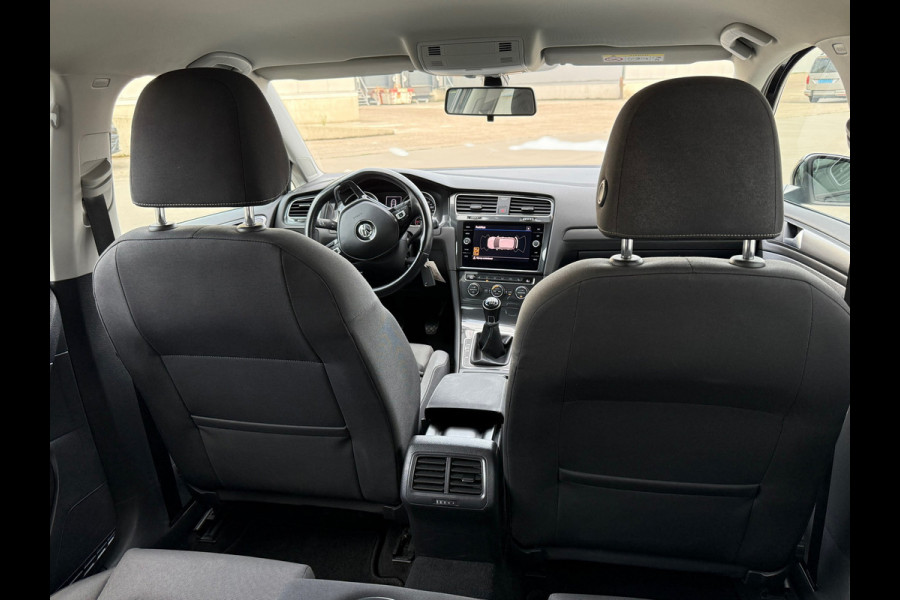 Volkswagen Golf 1.0 TSI Comfortline / NAP / LED / Navigatie / Alcantara / LM Velgen / Inruil mog.