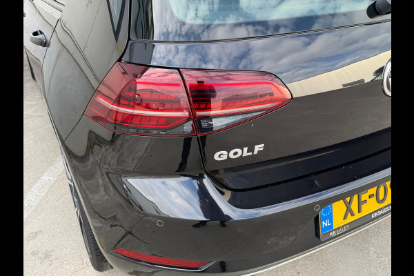 Volkswagen Golf 1.0 TSI Comfortline / NAP / LED / Navigatie / Alcantara / LM Velgen / Inruil mog.