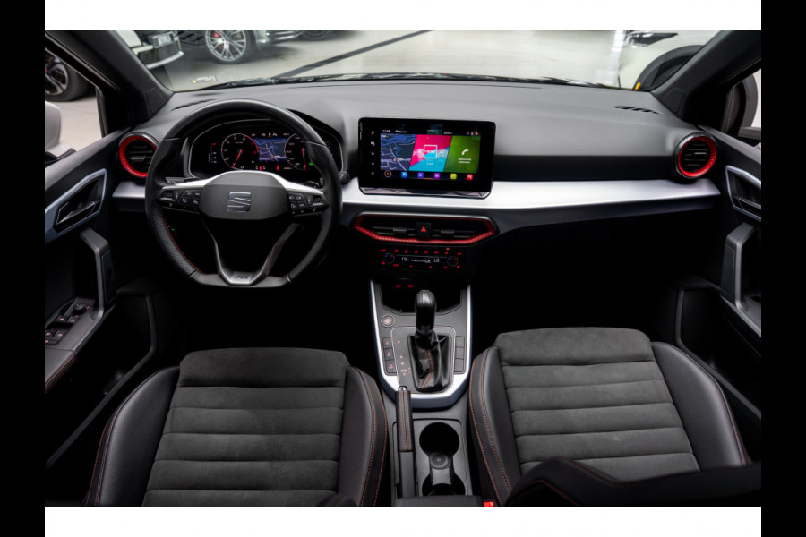 Seat Arona 1.0 TSI FR Leer Navi Virtual Climate PDC LMvelgen ACC Stoelverwarming Carplay BTW auto