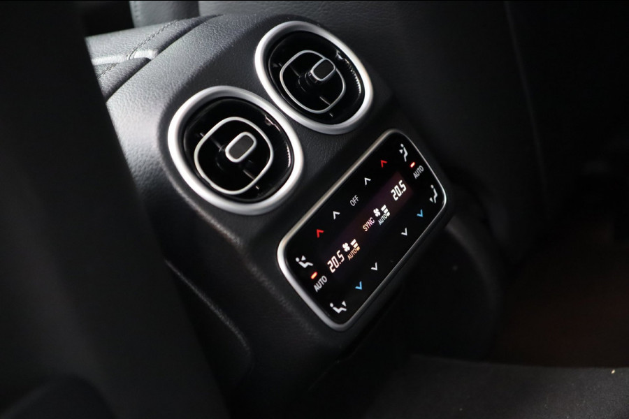 Mercedes-Benz C-Klasse 300 e AMG Line / PANO / HUD / 2X MEMORY / 360 / ACC / KEYLESS