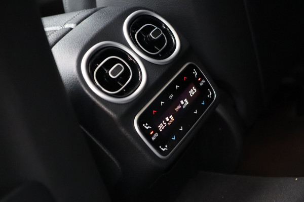 Mercedes-Benz C-Klasse 300 e AMG Line / PANO / HUD / 2X MEMORY / 360 / ACC / KEYLESS