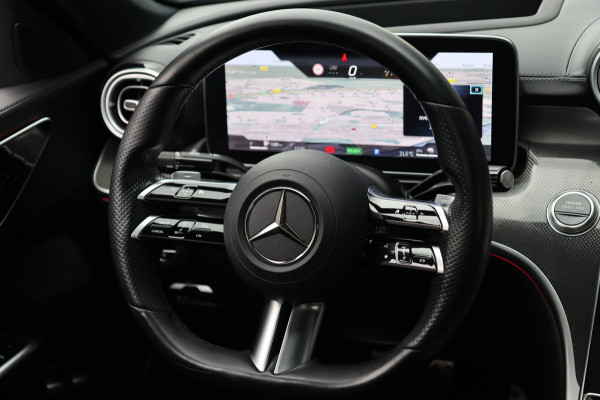Mercedes-Benz C-Klasse 300 e AMG Line / PANO / HUD / 2X MEMORY / 360 / ACC / KEYLESS