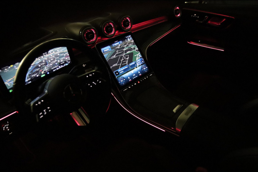 Mercedes-Benz C-Klasse 300 e AMG Line / PANO / HUD / 2X MEMORY / 360 / ACC / KEYLESS
