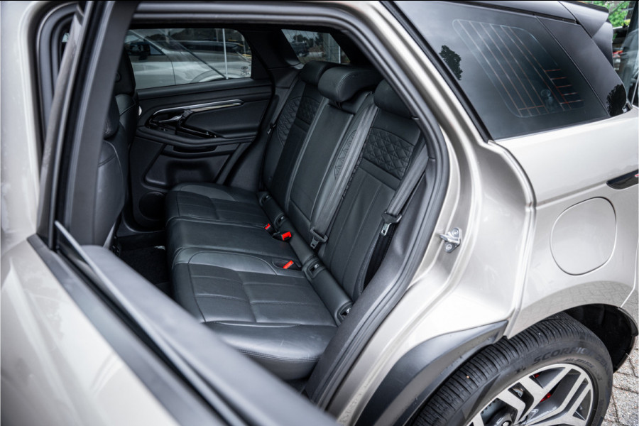 Land Rover Range Rover Evoque P300e AWD Autobiography ** Panodak ** Meridian 3D ** EV Rijbereik tot 62km ** NP 82K