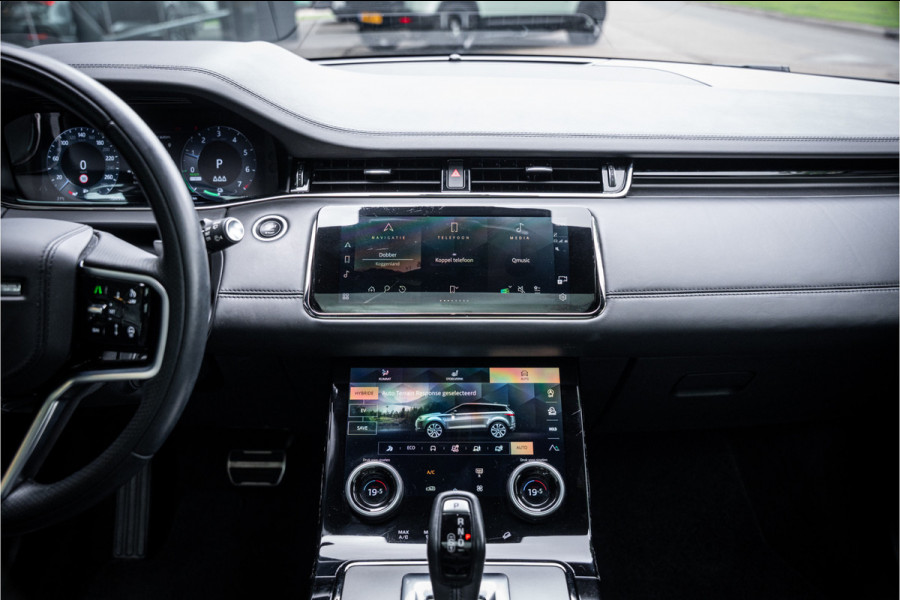 Land Rover Range Rover Evoque P300e AWD Autobiography ** Panodak ** Meridian 3D ** EV Rijbereik tot 62km ** NP 82K