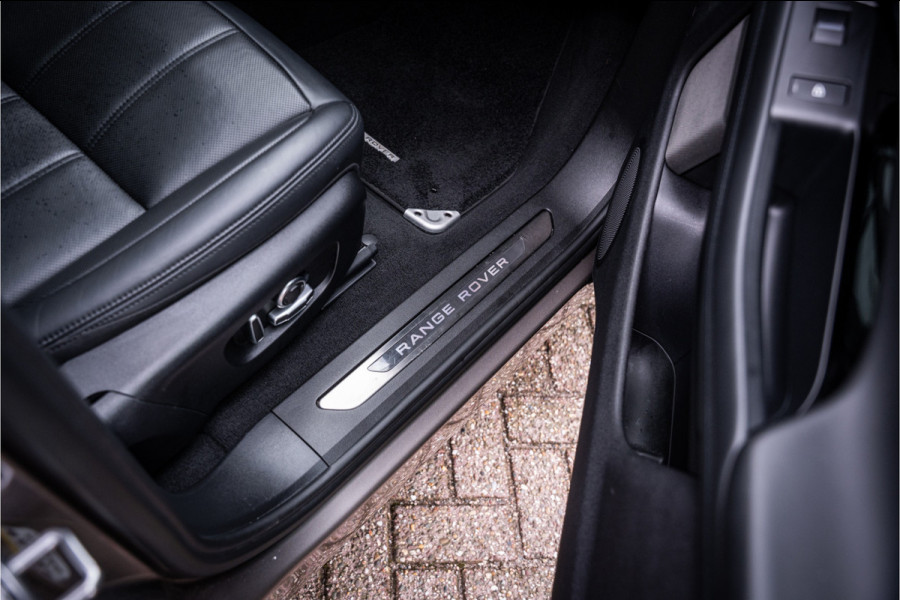 Land Rover Range Rover Evoque P300e AWD Autobiography ** Panodak ** Meridian 3D ** EV Rijbereik tot 62km ** NP 82K