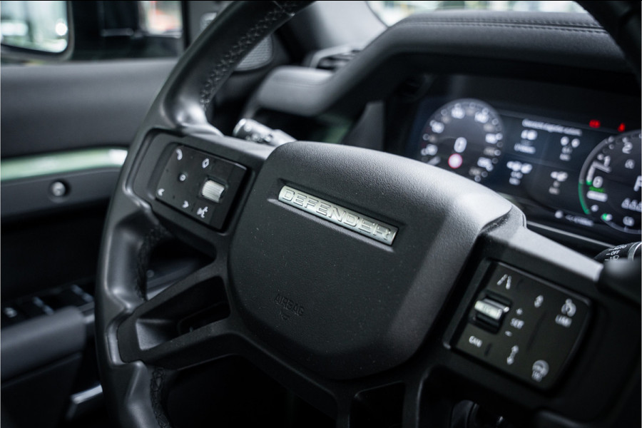 Land Rover Defender 110 2.0 P400e 110 X ** 75 Limited Edition ** Panodak ** Cold Climate ** Trekhaak ** Treeplanken NP 126 K ** EV Rijbereik tot 51km **
