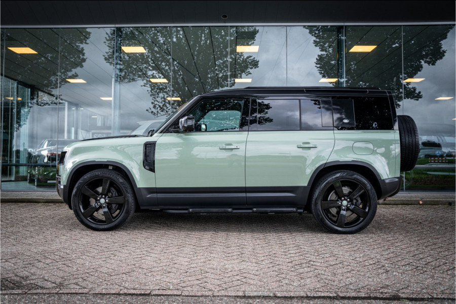 Land Rover Defender 110 2.0 P400e 110 X ** 75 Limited Edition ** Panodak ** Cold Climate ** Trekhaak ** Treeplanken NP 126 K ** EV Rijbereik tot 51km **
