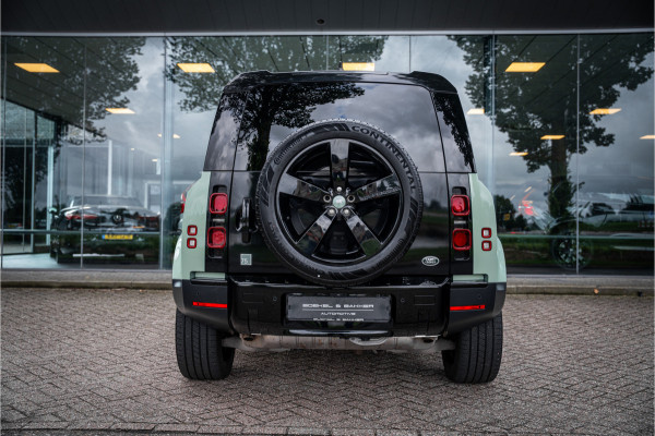 Land Rover Defender 110 2.0 P400e 110 X ** 75 Limited Edition ** Panodak ** Cold Climate ** Trekhaak ** Treeplanken NP 126 K ** EV Rijbereik tot 51km **