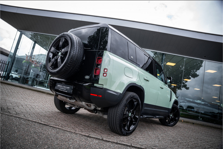 Land Rover Defender 110 2.0 P400e 110 X ** 75 Limited Edition ** Panodak ** Cold Climate ** Trekhaak ** Treeplanken NP 126 K ** EV Rijbereik tot 51km **