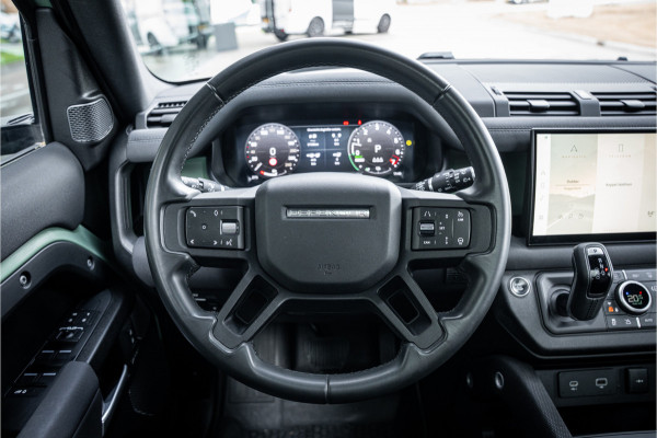 Land Rover Defender 110 2.0 P400e 110 X ** 75 Limited Edition ** Panodak ** Cold Climate ** Trekhaak ** Treeplanken NP 126 K ** EV Rijbereik tot 51km **