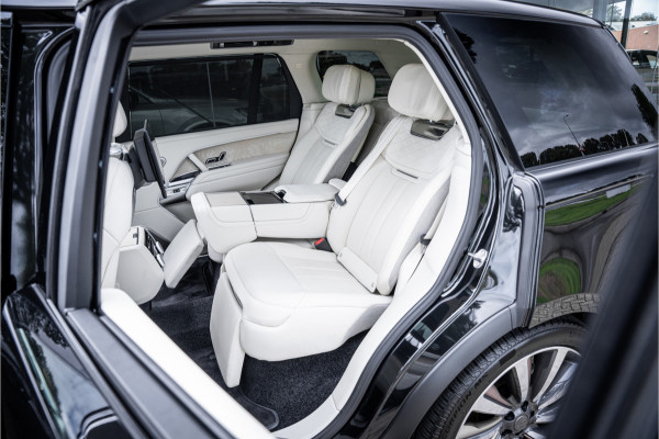 Land Rover Range Rover 4.4 P615 LWB SV ** Tailgate Event Suite ** Business Class Comfo ** Gloss White Ceramic