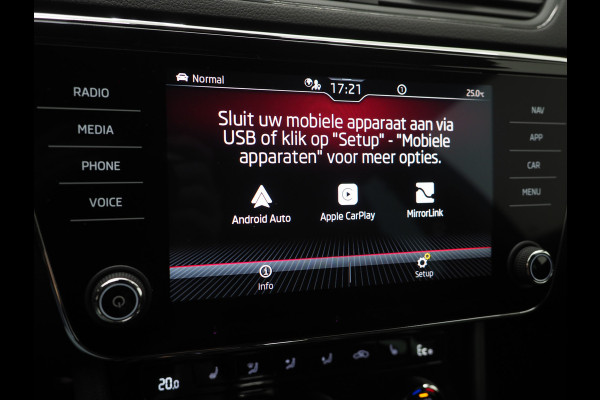Škoda Superb Combi 1.4 TSI iV Sportline | Leder/Alcantara | Trekhaak | Carbon | Memory | Sfeerlicht | Keyless | Adaptive Cruise