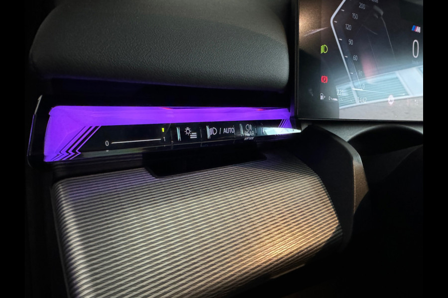 BMW 5 Serie Touring 520i M Pano|H/K|BlindSpot|Maxton|Trekhaak|Sfeer|Camera
