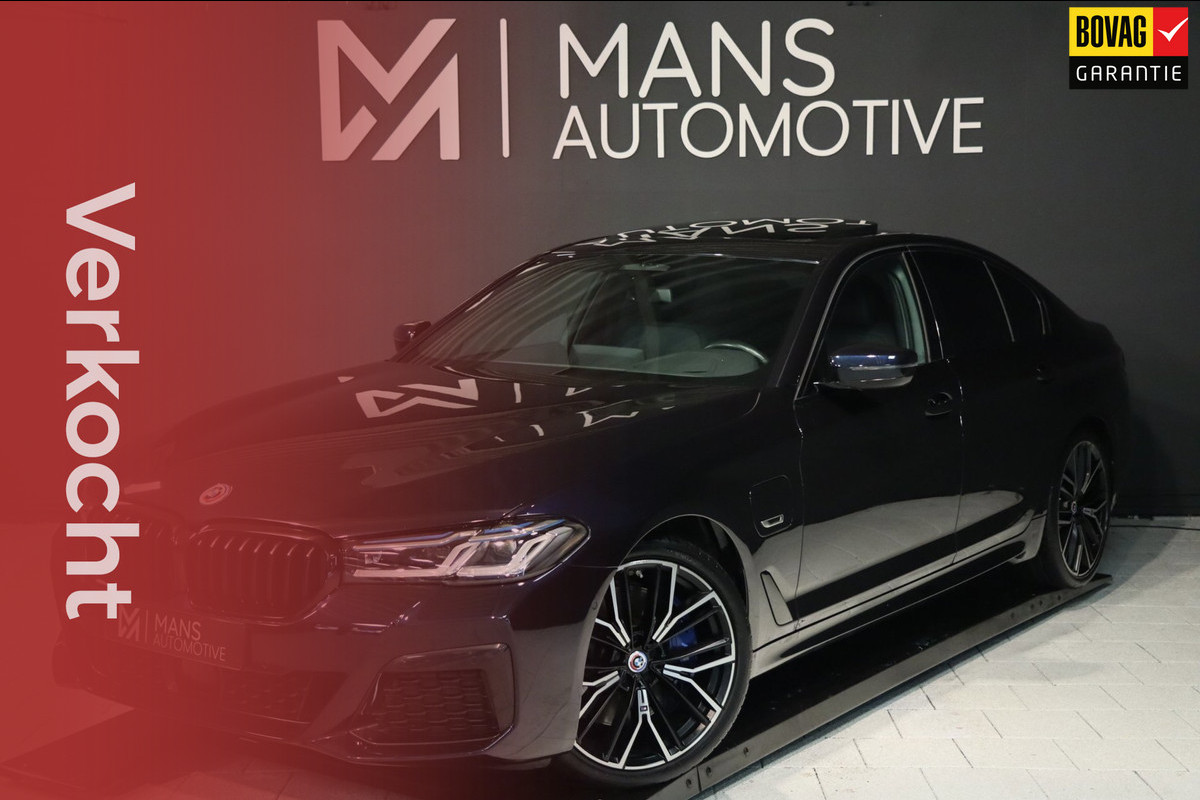 BMW 5 Serie 545e xDrive M Sport / 50 Jahre / PANO / HK / LASER / HUD / 2X MEMORY / CAMERA / SHADOW LINE