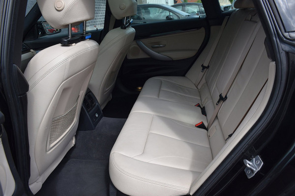 BMW 3-serie Gran Turismo 320i High Executive*M-Pakket*Pano*Head-up*Virtual cockpit*Camera*Enz