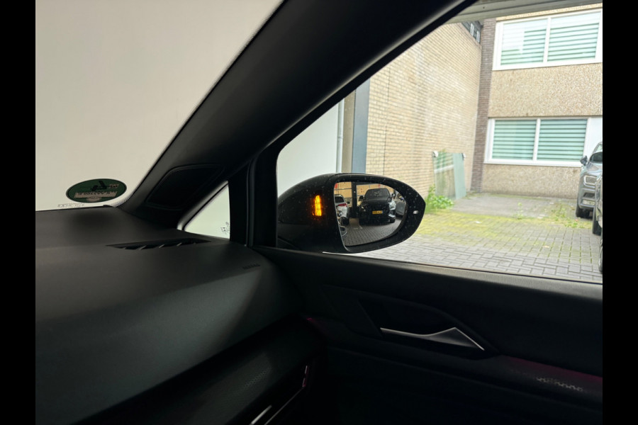Volkswagen Golf 1.4 eHybrid GTE Pano|Leer|Memory|Dodehoek|Stoelventilstie