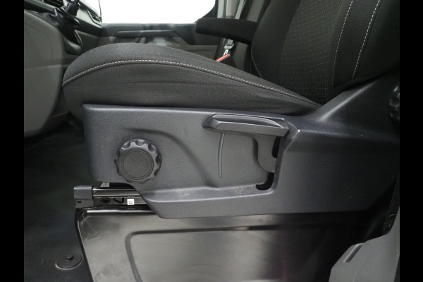 Ford Transit Custom 320 2.0 TDCI L1H1 Limited | 3 Zitplaatsen | Keyless | Adaptive Cruise | Stoelverwarming | Camera | Dodehoek | Carplay