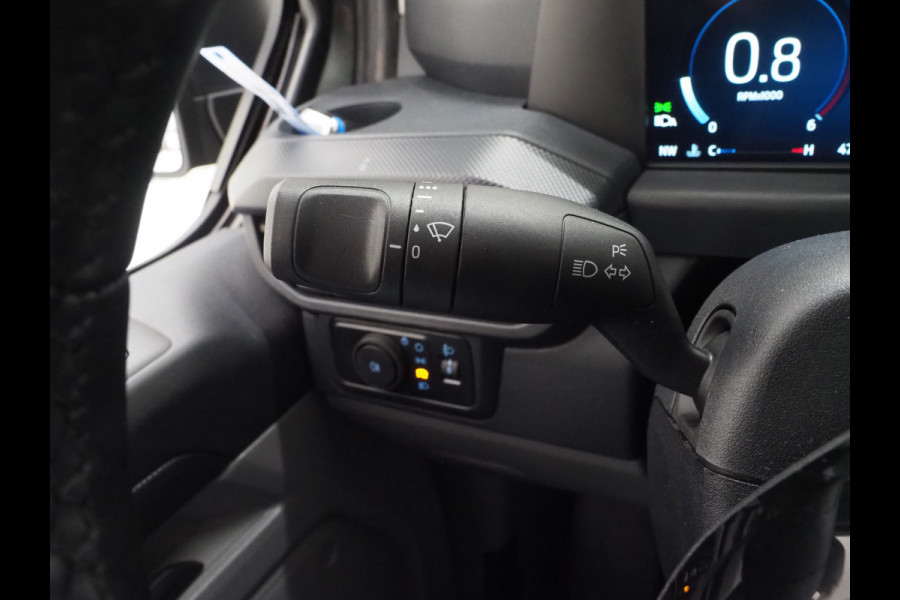 Ford Transit Custom 320 2.0 TDCI L1H1 Limited | 3 Zitplaatsen | Keyless | Adaptive Cruise | Stoelverwarming | Camera | Dodehoek | Carplay