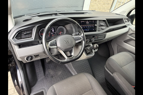Volkswagen Transporter 2.0 TDI 110PK Euro 6 L2H1 28 Highline Cruise Control/trekhaak/carplay
