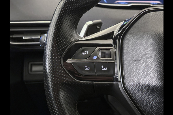 Peugeot 3008 BWJ 2018 | 1.6T 165PK GT Line AUTOMAAT | CLIMA | NAVI | LEDER/STOF | STOELVERW | TWO TONE | CARPLAY | PDC 2X | 18'' LMV