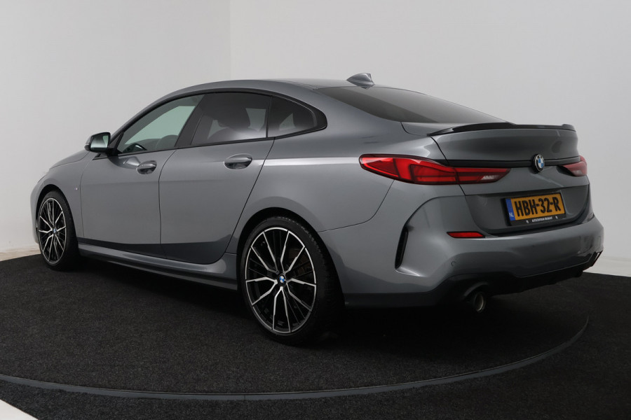 BMW 2 Serie Gran Coupé 218i M Sport Edition (STOELVERWARMING, CRUISE ADAPTIEF, NAVIGATIE, SFEERVERLICHTING)