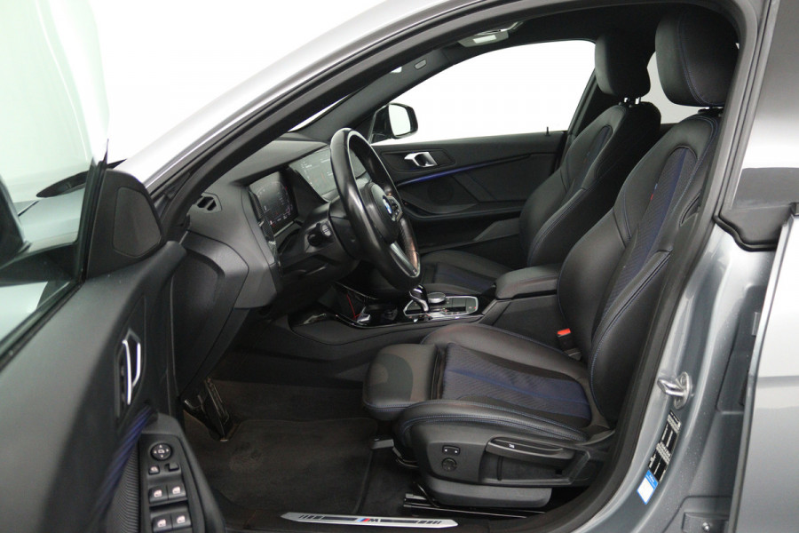 BMW 2 Serie Gran Coupé 218i M Sport Edition (STOELVERWARMING, CRUISE ADAPTIEF, NAVIGATIE, SFEERVERLICHTING)