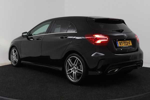 Mercedes-Benz A-Klasse 160 Ambition (NAVIGATIE, CRUISE CONTROL, PARKEERSENSOREN)