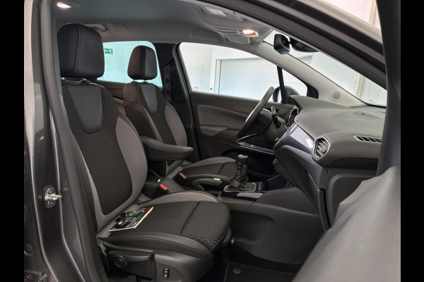 Opel Crossland X BWJ 11-2019 | 1.2T 111PK Innovation | CLIMA | NAVI | SPORTSTOELEN | CAMERA A | CARPLAY | PDC 2X | LICHTMETAAL |
