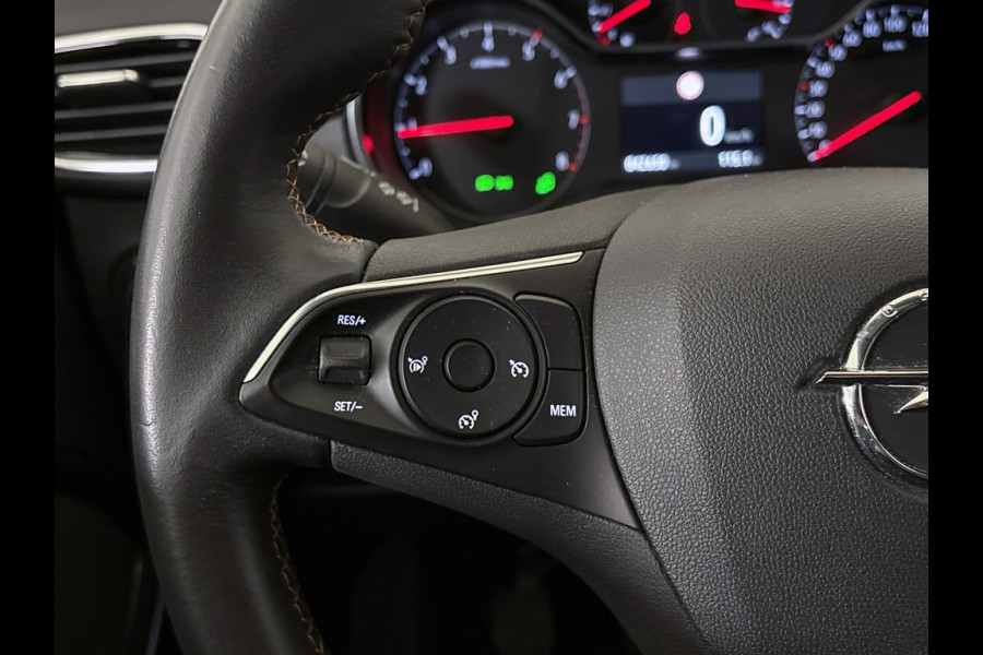 Opel Crossland X BWJ 11-2019 | 1.2T 111PK Innovation | CLIMA | NAVI | SPORTSTOELEN | CAMERA A | CARPLAY | PDC 2X | LICHTMETAAL |