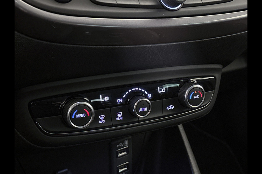Opel Crossland X BWJ 11-2019 | 1.2T 111PK Innovation | CLIMA | NAVI | SPORTSTOELEN | CAMERA A | CARPLAY | PDC 2X | LICHTMETAAL |