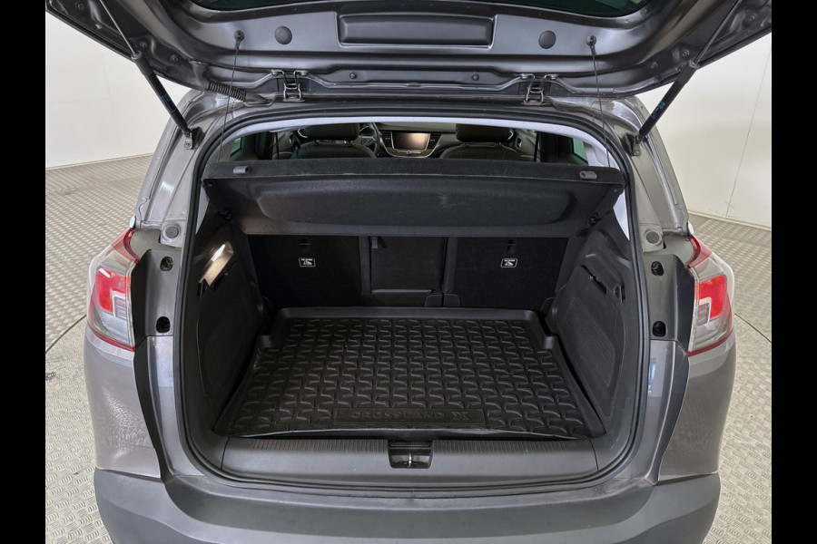 Opel Crossland X BWJ 11-2019 | 1.2T 111PK Innovation | CLIMA | NAVI | SPORTSTOELEN | CAMERA A | CARPLAY | PDC 2X | LICHTMETAAL |