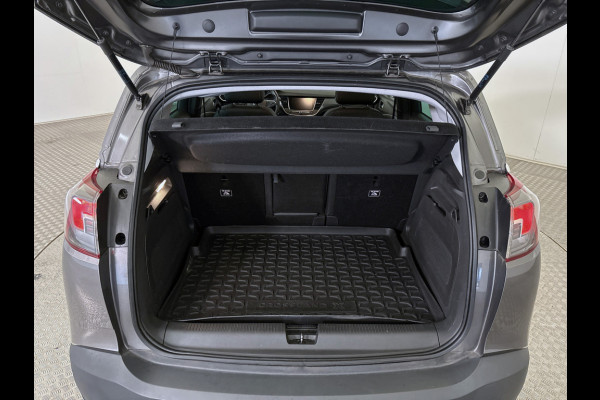Opel Crossland X BWJ 11-2019 | 1.2T 111PK Innovation | CLIMA | NAVI | SPORTSTOELEN | CAMERA A | CARPLAY | PDC 2X | LICHTMETAAL |